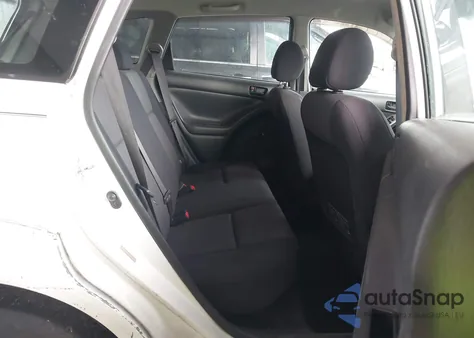 2003 Pontiac Vibe from USA, damaged, VIN 5Y2SL62853Z429706